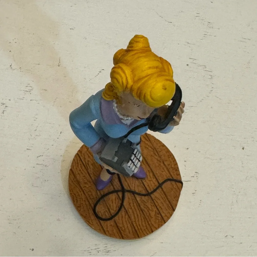 2000 Blondie Comic Figurine Blondie On The Phone Vintage
